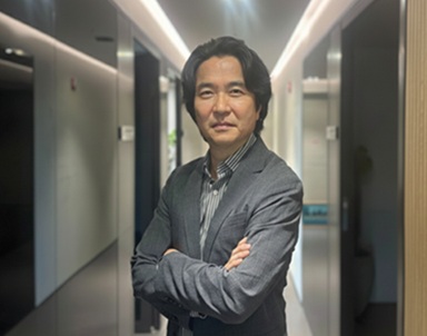 Senior Vice President, Head of Neuroscience & NCD Hakju Kwon, Ph.D. photo